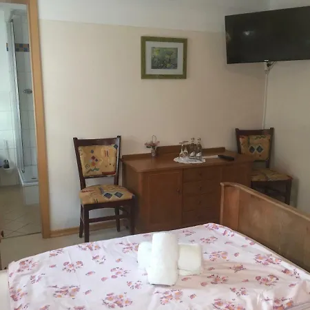 Alte Schule Niederduenzebach